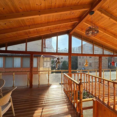 Alimeti Guesthouse Берат Экстерьер фото
