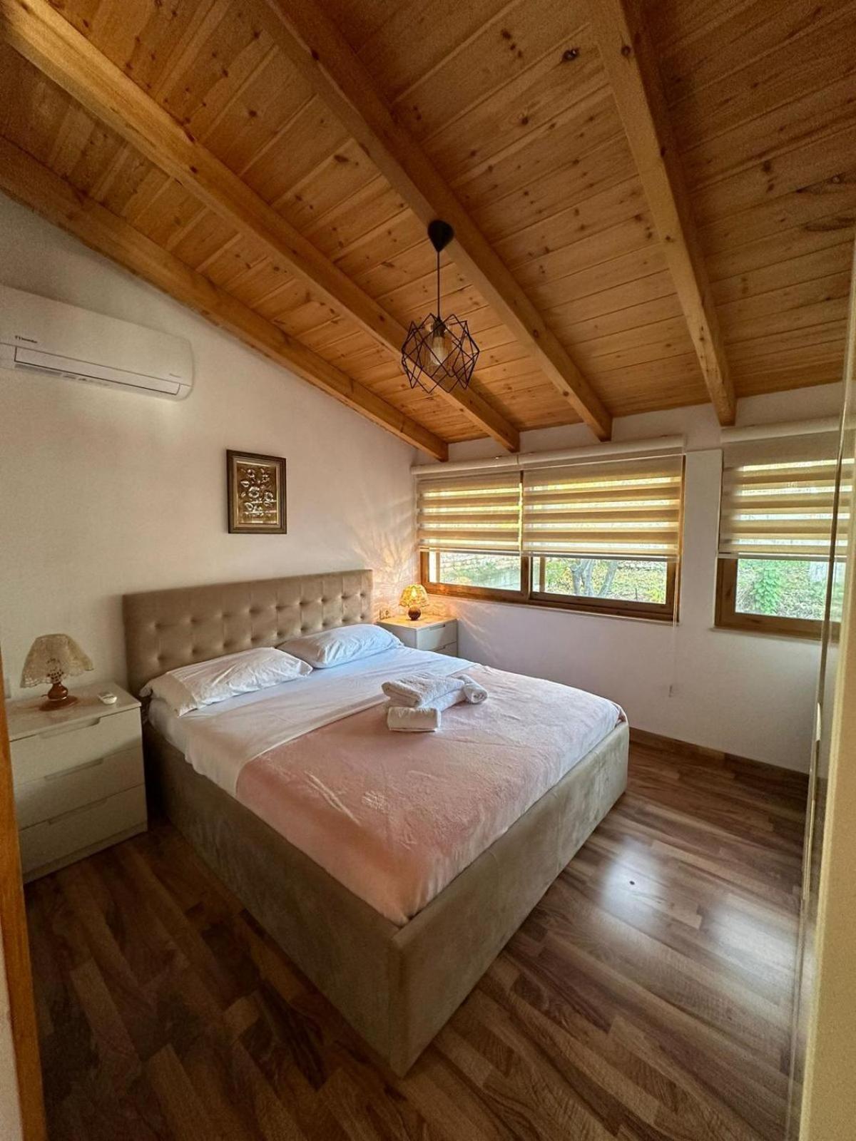 Alimeti Guesthouse Берат Экстерьер фото