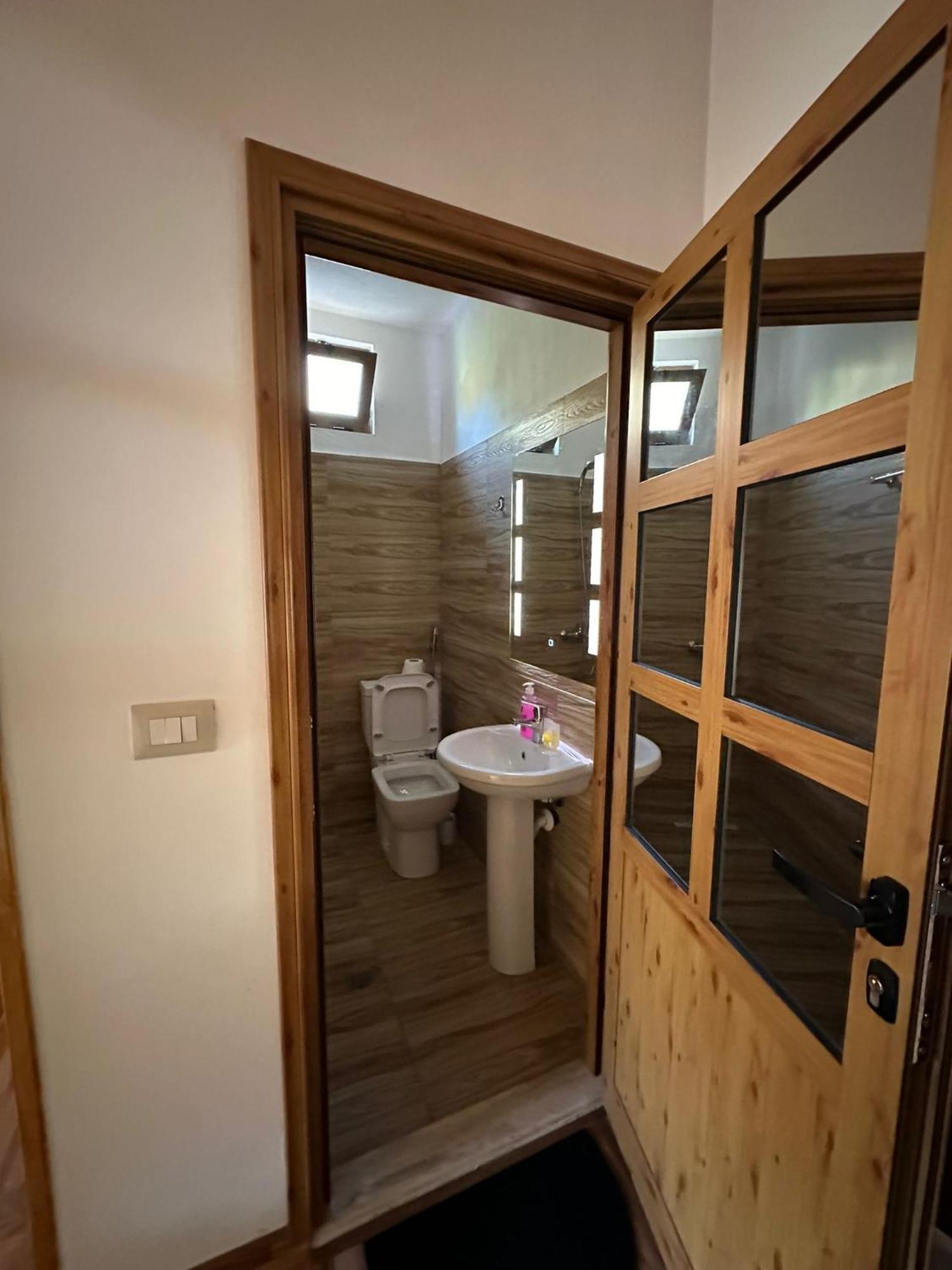 Alimeti Guesthouse Берат Экстерьер фото