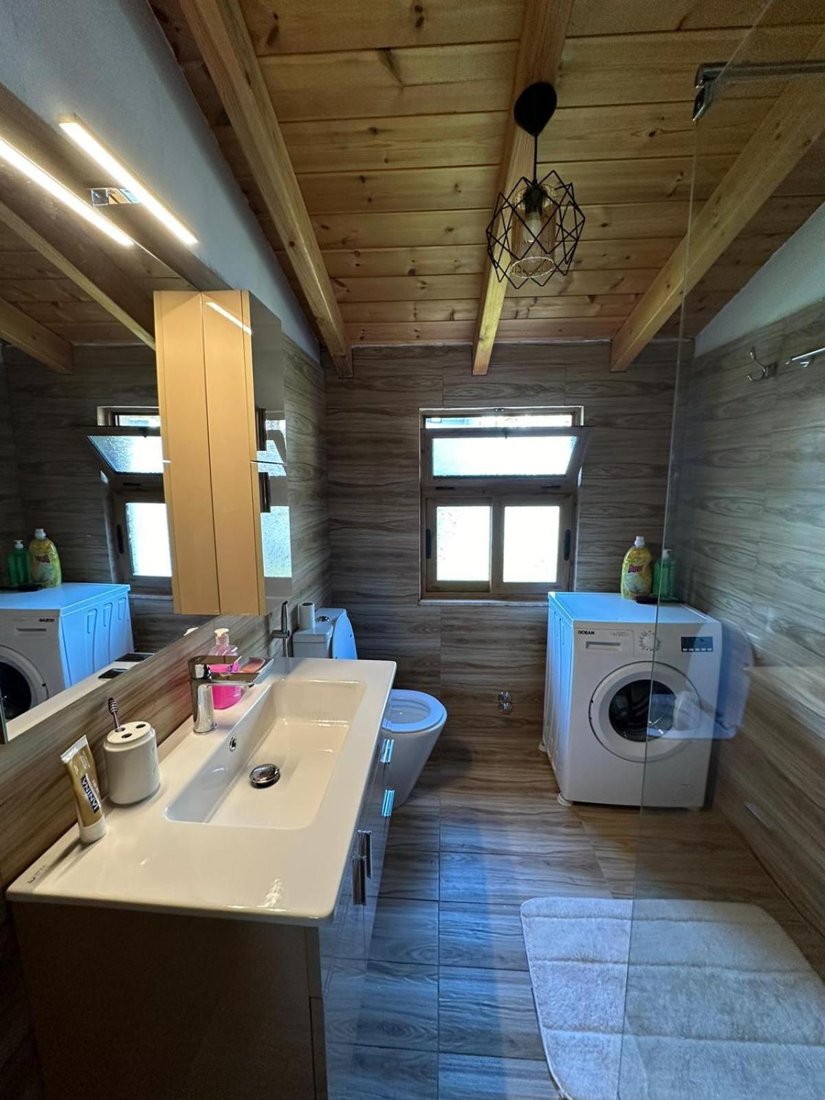 Alimeti Guesthouse Берат Экстерьер фото