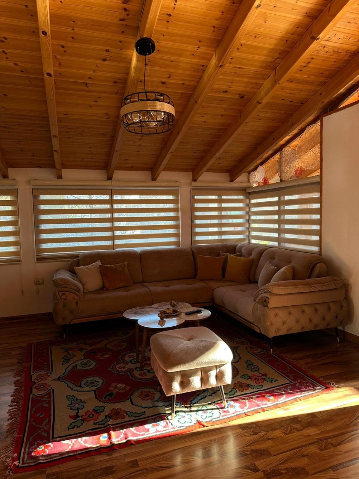 Alimeti Guesthouse Берат Экстерьер фото