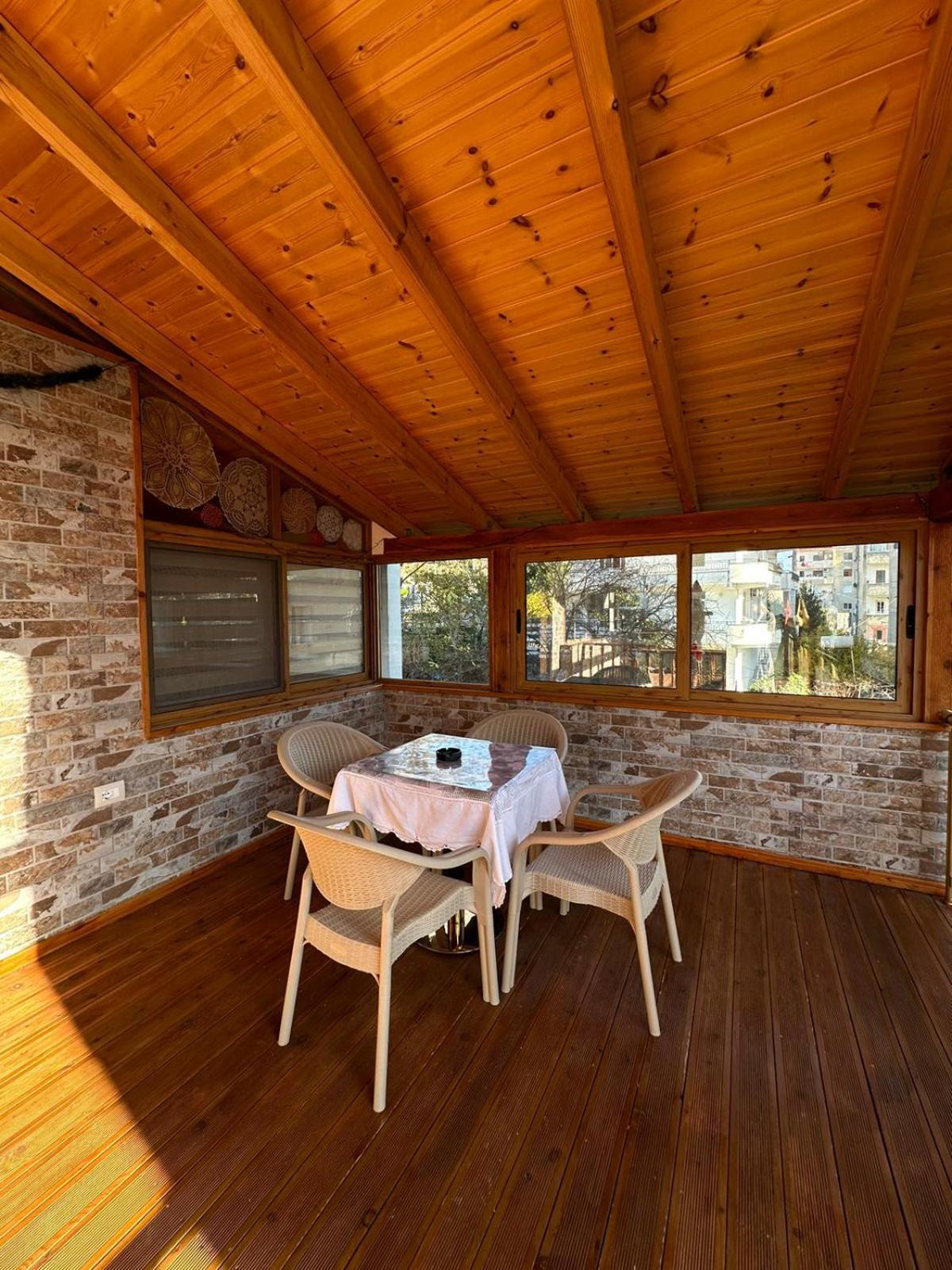 Alimeti Guesthouse Берат Экстерьер фото