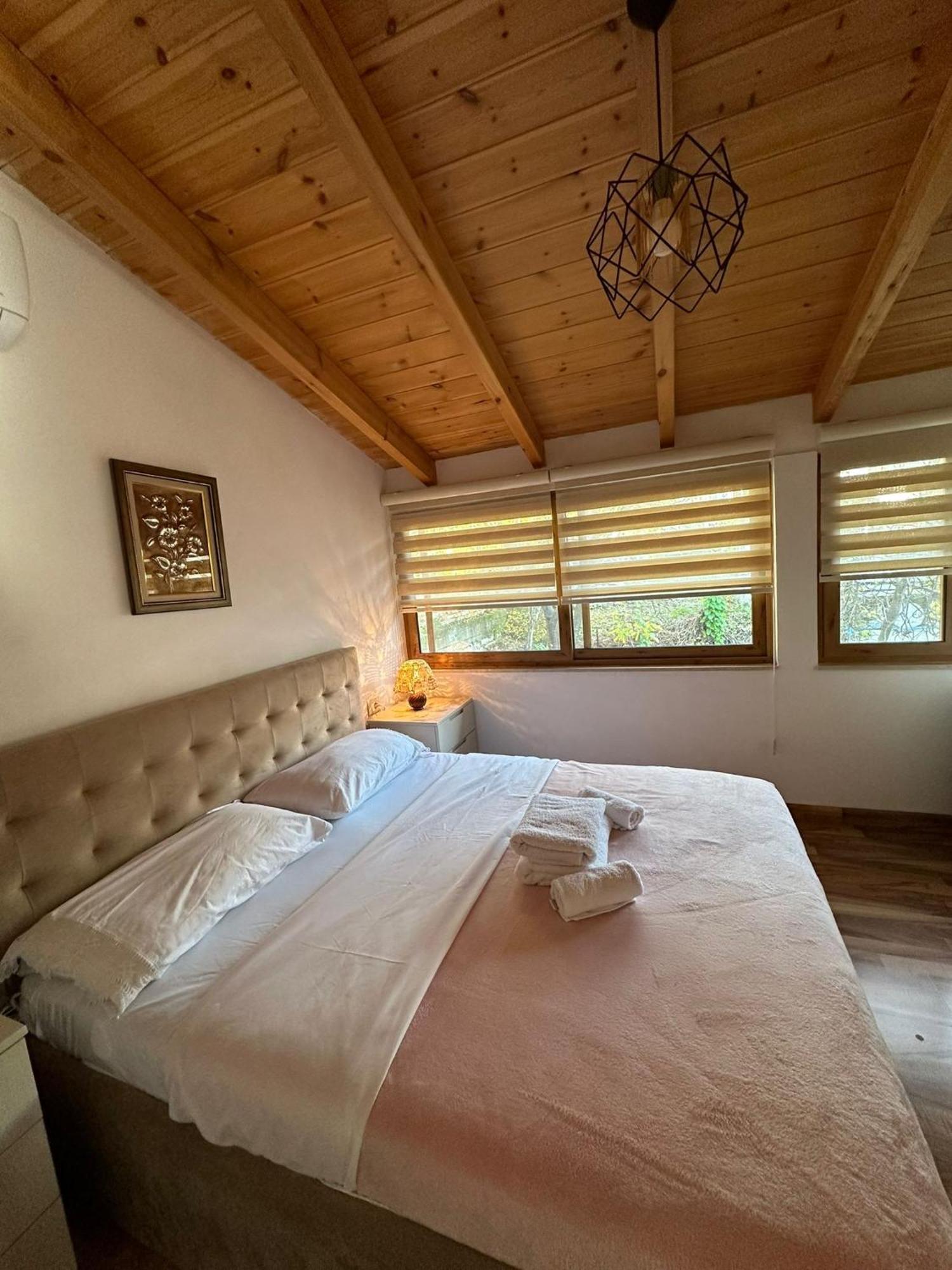 Alimeti Guesthouse Берат Экстерьер фото